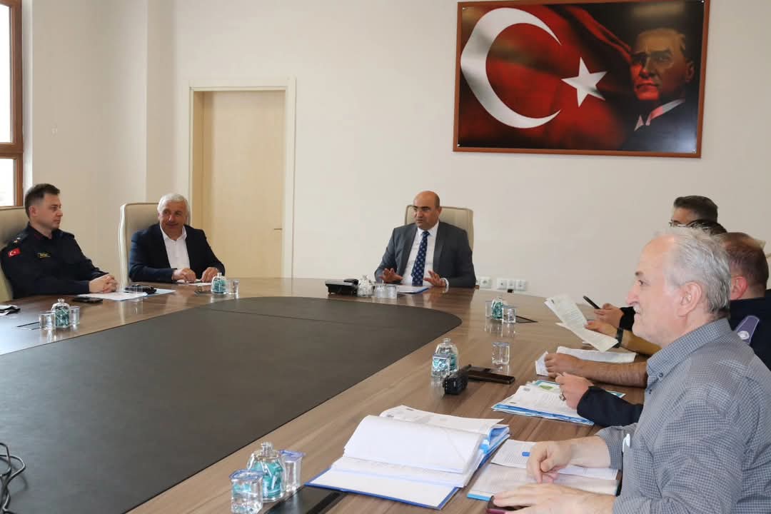 İlçe Trafik Komisyonu Toplantısı Gerçekleştirildi